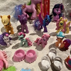 My Little Pony Figures And Extras, 14 Plus Figurines, Everything Shown