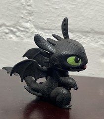 TOOTHLESS How To Train Your Dragon Defenders Of Berk Spin Master Figure 2.75″