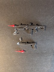 Marvel Legends Series Assault Rifle, Silenced Pistol & 4 Barrel Effects 6″ A.F’S