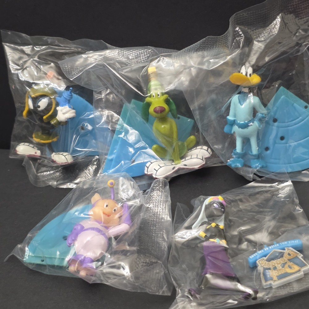 Duck dodgers Cake Toppers set of 5 FIGURES gumball machine 3d sculpture toy New