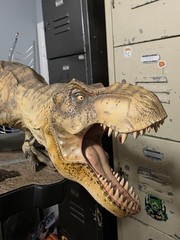 Chronicle Collectibles Jurassic Park Breakout T-Rex Statue