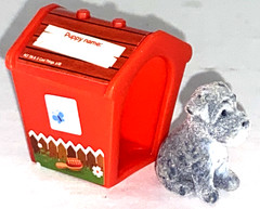 Cool Things Puppy Club Friends Dogz House Blind Bag Miniature SCHNAUZER & house