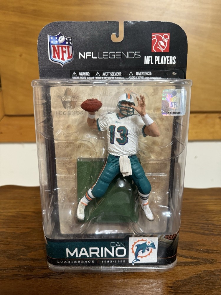 2009 McFarlane Toys NFL Legends Series 5 Dan Marino (White Jersey) SEALED