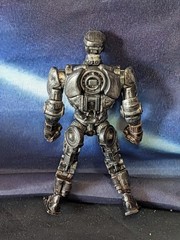 Real Steel Action 5” Figure Atom The Junkyard Bot Robot Jakks Pacific Punching