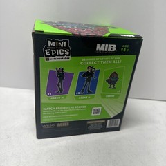 WETA Mini Epics Men In Black Pawny Vinyl Figure Limited Edition