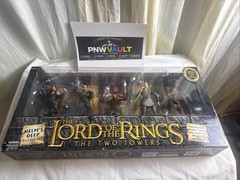 Toy Biz Lord of the Rings The Two Towers Helm’s Deep Battle Set NEW Sealed