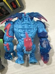 Beast Lab Dino Beast Creator Shark Tiger & Panther Light Up Tested Works Slime
