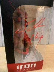 HellBoy II The Golden Army Figure Signed Ron Perlman Minico Iron Studios