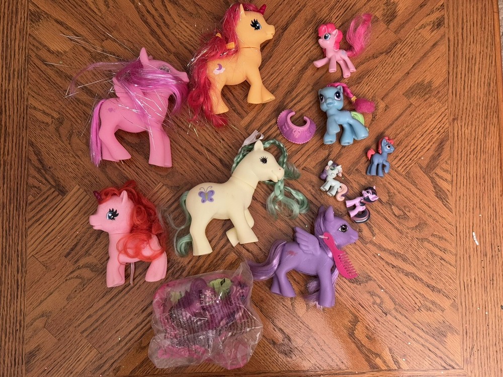 VINTAGE MY LITTLE PONY FIGURE LOT VARIOUS PONIES SOME WITH BRAIDED HAIR