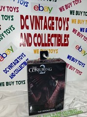 The Conjuring Universe – Ultimate Crooked Man – 7″ Scale Action Figure – 🔥