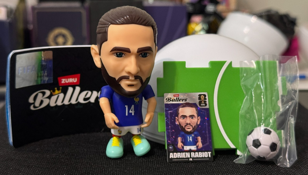 Zuru 2026 FIFA Ballers ADRIEN RABIOT Figure World Cup Soccer w/ Ball + Pitch NEW