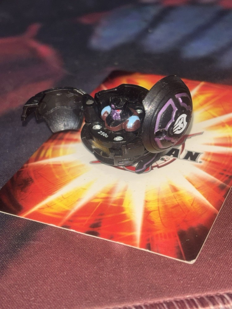 Bakugan Battle Brawlers Darkus Gorem Open Core B1 – 250g