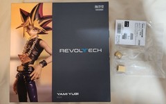 Kaiyodo Revoltech Yu-Gi-Oh! Yami Yugi Action Figure With Preorder Bonus, New!