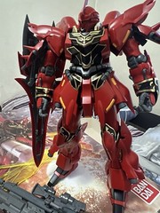 Bandai 1/100 MG Unicorn Gundam Ver Ka And Sinanju Built Model Kits Lot