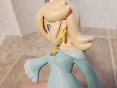 Rosalina 5.5-inch vinyl figurine import Super Mario Galaxy not Jakks