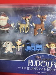 RUDOLPH & The Island of MISFIT TOYS 12 Pc. Figure Collection 2001 Playing Mantis