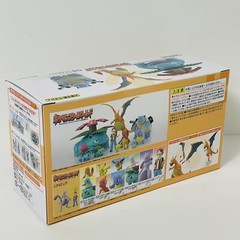 Pokemon Scale World Figure Charizard Kanto Region 1/20 Scale BANDAI JAPAN