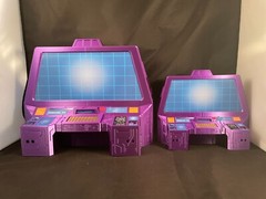 Decepticon Base Computer MP/Voyager/Legends ***Base Computer Only