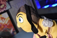 DREAMWORKS 2007 BEE MOVIE BARRY JERRY SEINFELD PLUSH 9″ TALL NANCO