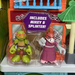 2014 HALF SHELL HEROES SUPER SEWER HQ w MIKEY & SPLINTER Ninja Turtles BRAND NEW