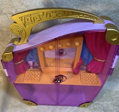 Animal Jam Storage Case / 2016 Jazwares, LLC – Wildworks