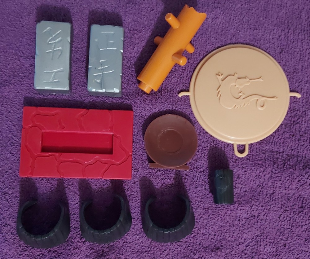 10 Part Lot Karate Kid Remco Accessories Corner Alley Playset Parts Vintage