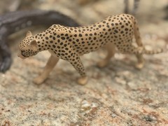 Wild Animal Figures Lot X8 Safari & MOJO 1997-23 Giraffe, Elephant, Gator