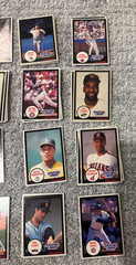SOUGHT AFTER 1990 MLB Baseball Break Bulk Auctions Starting Lineup Cards