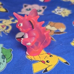 Pokemon Nidoking Clear Pink Figure Finger Puppet 1996 Nintendo Bandai Japan USA