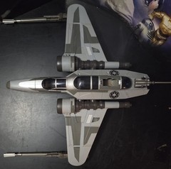 🔥🔥2008 STAR WARS: THE CLONE WARS ARC-170 (SHADOW SQUADRON) FIGHTER – COMPLETE