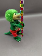 Vintage 1985 Funny Foots Alligator Crocodile Grabber Hugger Figure Toy Dinosaur