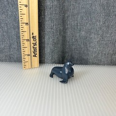 Disney Pixar Gray Seal 1″ Inch PVC Plastic Figure Figurine Cake Topper