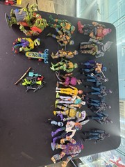 Super7 Ultimates TMNT lot New In Box Turtle Van +24 Figures