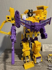 Transformers G2 Devastator 100% Complete with instructions! Unbroken! Nice