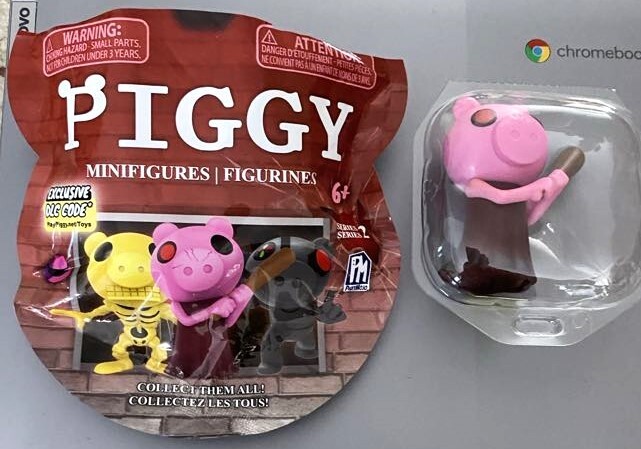 Piggy Surprise Mini 3 Inch Figure | Series 2 | One Random