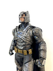 Armored Batman Bruce Wayne Armor Suit Dark Knight Action Figure Toy 12in 1:6 New