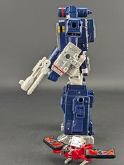 Transformers Dramatic Capture Series Soundwave complete Takara Nemesis Bridge