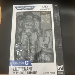 Warhammer 40000 7″ Figure Wave 11 – Lieutenant In Phobos Armour Artist Proof
