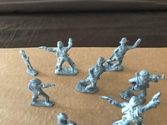 Unpainted Lot Of 28 Lead Figures-Knights-Indians-Tee Pee-Calvary-WWI Solders
