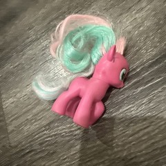 My Little Pony Friendship is Magic G4 Twirly Treats Brushable 2.5″ Figure