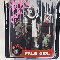 TERRIFIER 2 🔥 AMELIE McLAIN ~ PALE GIRL 🔥 Signed JSA/CGC Mint On Card