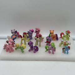 My Little Pony Mini Figures Lot Of 15 Assorted Ponies 2006-2014