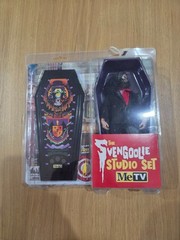 Figures Toy Company Retro Svengoolie 8 in Action Figure – SVENGOOLIE4