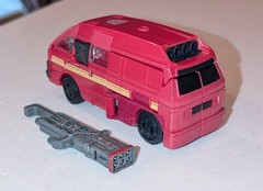 Transformers Earthrise War For Cybertron Ironhide Deluxe generations