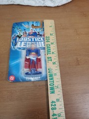 JUSTICE LEAGUE UNLIMITED SUPERMAN MINI-FIGURE IN BOX