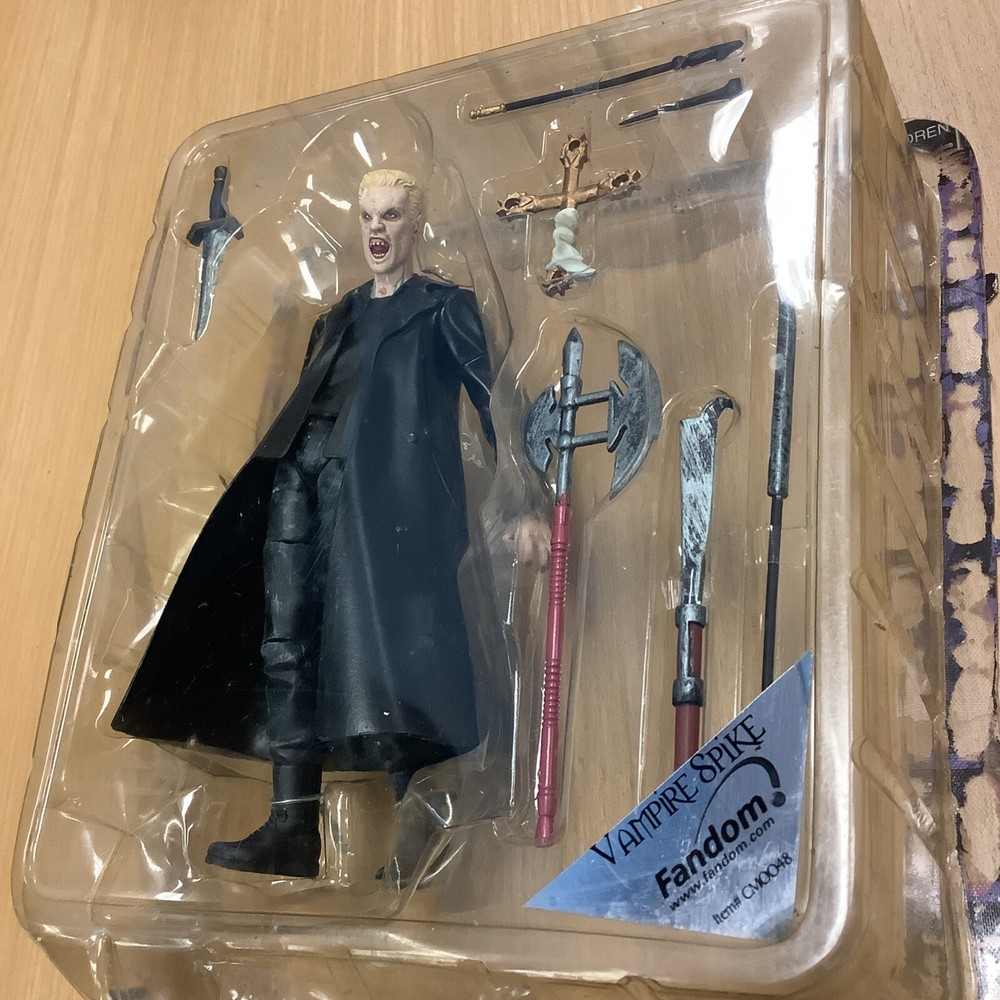 Buffy The Vampire Slayer “Vampire” SPIKE transformed Moore Action Collectible