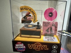 ⭐️Viral NEW ZURU Mini Brands Vinyl Record Player REALLY WORKS 🎶 Bruno Mars HTF