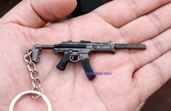 Miniature Metal gun MP5 Keychain Exquisite Silky Smooth 11CM