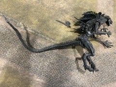 McFarlane Alien Queen Figure Alien vs Predator Rare 2005 Exclusive Damaged Read