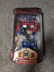 2003 Hasbro Transformers: 20th Anniversary Optimus Prime Sealed NISB